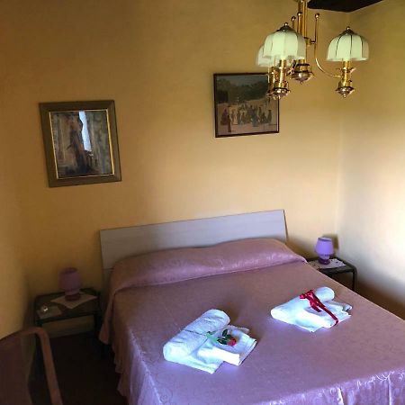 Appartamento Del Cuore Pitigliano Exterior foto