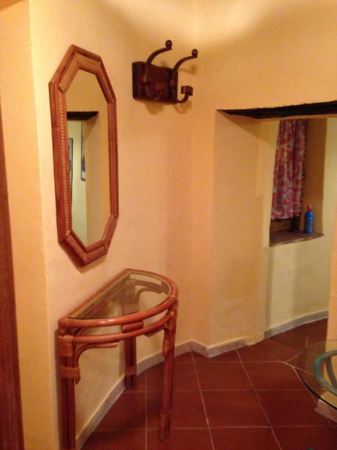 Appartamento Del Cuore Pitigliano Exterior foto